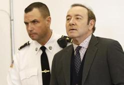 Ünlü oyuncu Kevin Spacey hakkında 3 erkeğe yönelik cinsel saldırı suçlaması