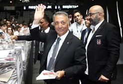 Beşiktaş'ta Ahmet Nur Çebi yeniden başkan seçildi