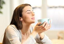 Kötü kolestrolü düşürüyor, kan basıncını dengeliyor, öksürüğü bıçak gibi kesiyor, akciğer ve mide kanseri için koruyucu, bir tutamı yetiyor