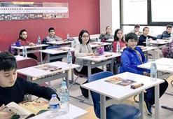 Ortaokulda kalma var mı?  5. 6.7. ve 8. sınıfta (Ortaokulda) devamsızlık kaç gün, devamsızlıktan sınıfta kalma var mı?