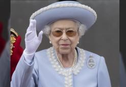 İngiltere Kraliçesi II. Elizabeth'in oğlu York Dükü Prens Andrew Covid-19’a yakalandı