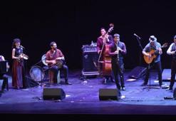 AKM’de Barcelona Gypsy Orchestra’nın konserine yoğun ilgi!