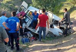 Siirt’te işçileri taşıyan minibüs uçuruma yuvarlandı: 4 ölü, 6 yaralı