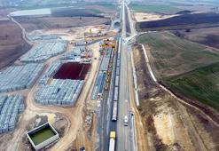 Halkalı- Kapıkule Demir Yolu Hattı Projesi'nde raylara ilk kaynak törenle yapıldı