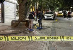 Üsküdar’da husumetli 2 grup birbirlerine kurşun yağdırdı: 2 yaralı