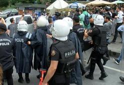Kadıköy'de izinsiz yürüyüşe polis müdahalesi: 70 gözaltı