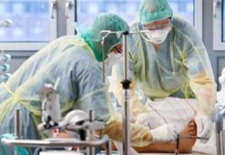 Omicron varyantında endişe yaratan keşif!