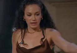 Melisa Şenolsun transparan sütyen giydi! Sansür...