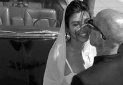 Travis Barker ve Kourtney Kardashian küvet pozuyla gündemde!