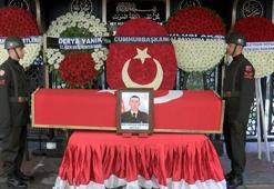 Şehit Uzman Çavuş Sercan Baş son yolculuğuna uğurlandı