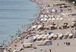 Antalya'da sahiller doldu