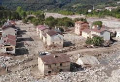 Sinop'ta sel alarmı 3 köy boşaltıldı, 25 kişi yurda yerleştirildi