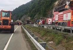 Artvin'de heyelan! Ölü ve yaralılar var