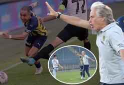 Fenerbahçe - Partizan maçına damga vurdu! Jorge Jesus resmen çıldırdı! Bu nasıl gol? Emre Mor oyuna girer girmez...