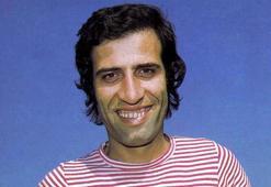 Kemal Sunal kimdir? Kemal Sunal’ın vefatının 22. Yılında anılıyor! İşte Kemal Sunal’ın hayatı ve filmleri!