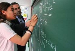 Öğretmen maaşları ne kadar oldu? Temmuz 2022 zamlı öğretmen maaşları belli oldu! Yeni öğretmen maaşları kaç TL oldu?
