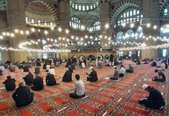 Bayram namazı saati! Sabah Kurban Bayramı namazı saat kaçta? Kaç rekat ve nasıl kılınır? İşte 2022 İstanbul, İzmir, Ankara, İl il bayram namazı saati Diyanet!