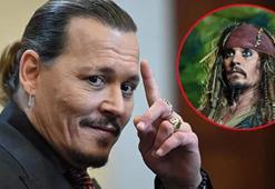 Johnny Depp&#39;ten hayranlarını sevindiren haber! Geri d&#246;n&#252;yor, işte o proje...