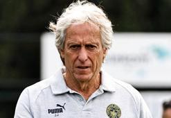 Fenerbahçe transferde bombayı patlatıyor! Takım arkadaşlarıyla vedalaştı İstanbul'a geliyor...