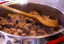 Kavurmaya katı yağ eklemeyin