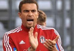 8 futbolcuyla görüşme yaptı oyuncularını tek tek uyardı