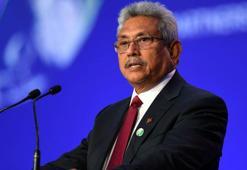 Sri Lanka'da sular durulmuyor! Devlet Başkanı Rajapaksa’nın ülkeyi terk ettiği iddia edildi