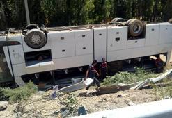 Denizli'de tur otobüsü takla attı! 41 kişi yaralandı