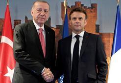 Cumhurbaşkanı Erdoğan, Macron ile telefonda görüştü