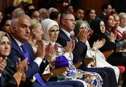 Emine Erdoğan, Filistin Gençlik Orkestrası ve CSO sanatçılarının “Barış Konseri”ni izledi