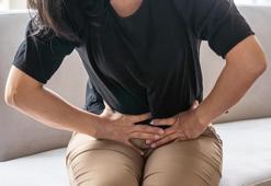 Kasık ve karın duvarı fıtıklarının belirtileri nelerdir?