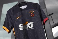 Galatasaray’ın yeni sezon formaları çıktı mı? Galatasaray yeni formaları ne kadar? GS yeni sezon forma fiyatı!