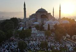 İstanbul Valisi Yerlikaya'dan Ayasofya belgeseli paylaşımı