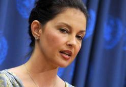 Cinsel istismar mağduru Hollywood yıldızı Ashley Judd’den itiraf: Hikayesini duymak istedim