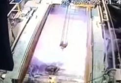 Kocaeli'de galvaniz fabrikasında patlama! 11 işçi yaralı