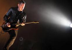 Arctic Monkeys İstanbul’da! Yılın en iddialı konserine geri sayım başladı!