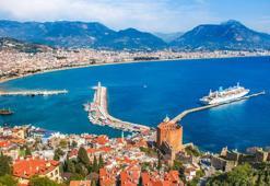 Türkiye turizmde yeni rekorlara hazırlanıyor! 47 milyon turist, 37 milyar dolar gelir...