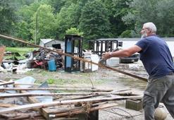 ABD&#39;de sel felaketi! Can kaybı artıyor