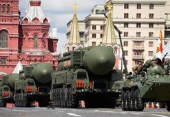 Rusya'dan dünyayı alarma geçiren nükleer uyarı: Vururuz!