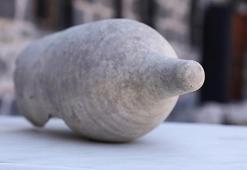 Diyarbakır’da bulunan 1700 yıllık amfora, müzeye teslim edildi