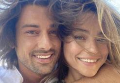 Ayça Ayşin Turan ile Alp Navruz'dan ayna pozu!