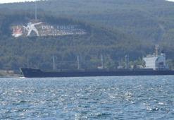Ukrayna’dan yola çıkan mısır yüklü ‘Navi-Star’ tahıl gemisi Çanakkale Boğazı’ndan geçti