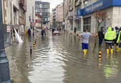 Silivri'de yoğun yağış sonrası su baskınları yaşandı