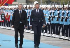 Cumhurbaşkanı Erdoğan, Slovenya Cumhurbaşkanı Pahor’u resmi törenle karşıladı