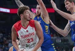 12 Dev Adam Ukrayna'yı farklı yendi
