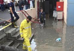 Avcılar Kaymakamlığı’nın bodrum katını su bastı! Çalışanlara izin verildi, işlemler durduruldu