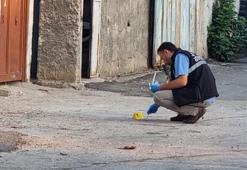 Sokak ortasında bıçaklanarak öldürüldü