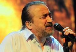 Volkan Konak: Çıkar şarkılarımı söylerim