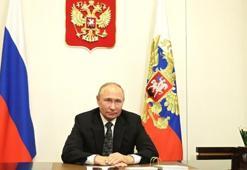 Putin: ABD, darbeler düzenliyor ve iç savaşlar çıkarıyor