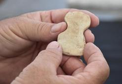 Yeşilova Höyüğü'nde 5 bin yıllık mermer idol bulundu