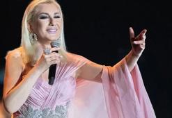 Muazzez Ersoy'dan mayolu pozlar!